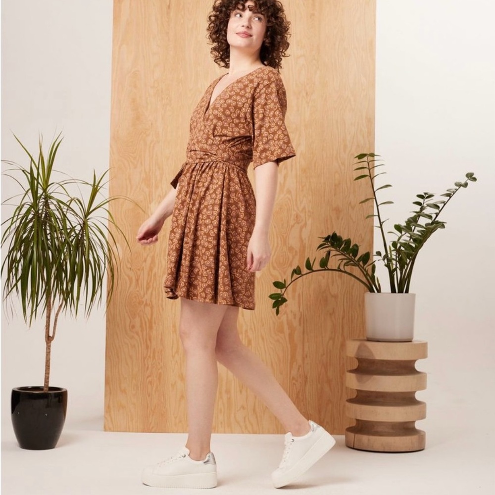 KNOWN SUPPLY 💯% Organic Cotton Brown Patterned Dress